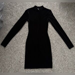 XS Little Black Dress - Long sleeve and Velvet Material